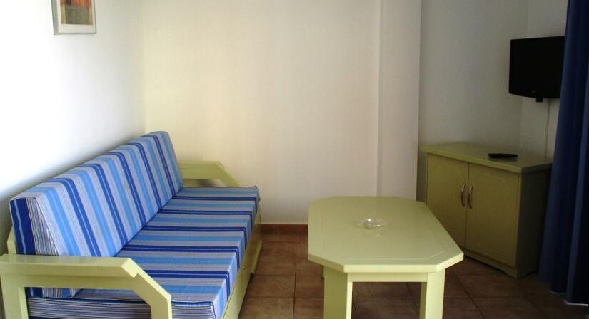 פלאייה דל אינגלז Apartamentos Karina מראה חיצוני תמונה